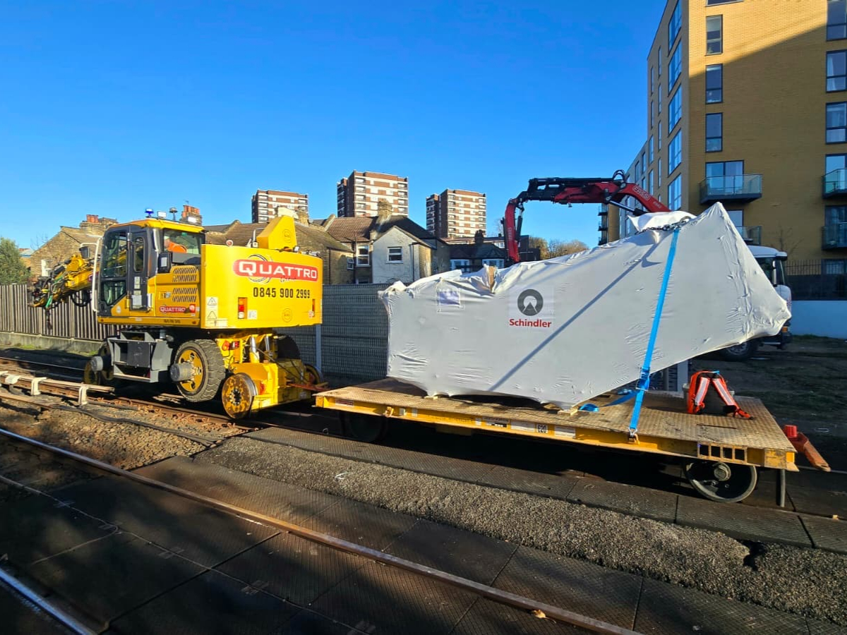 Quattro delivers new energy-efficient escalator for Cutty Sark Station  - Thumbnail