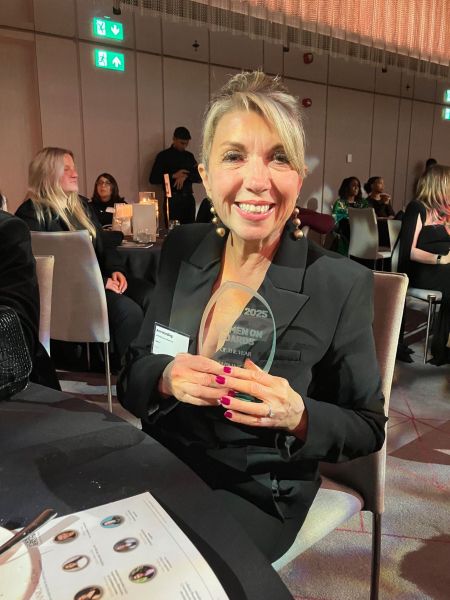 Ann Harding takes the Win at Novi Awards.jpeg
