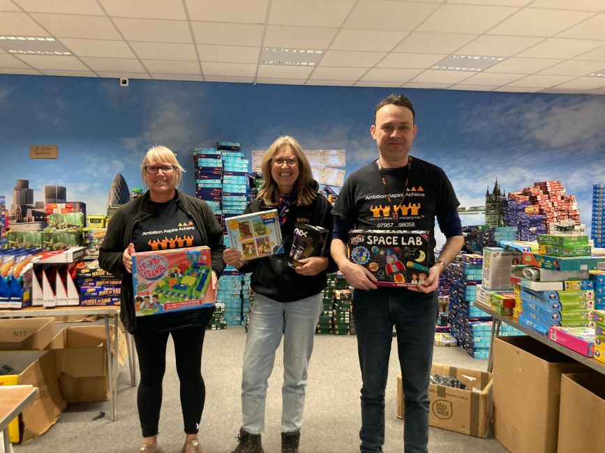 Volunteers - Kevin Jenkins Toy Appeal Volunteers - Kevin Jenkins Toy Appeal 45th Year